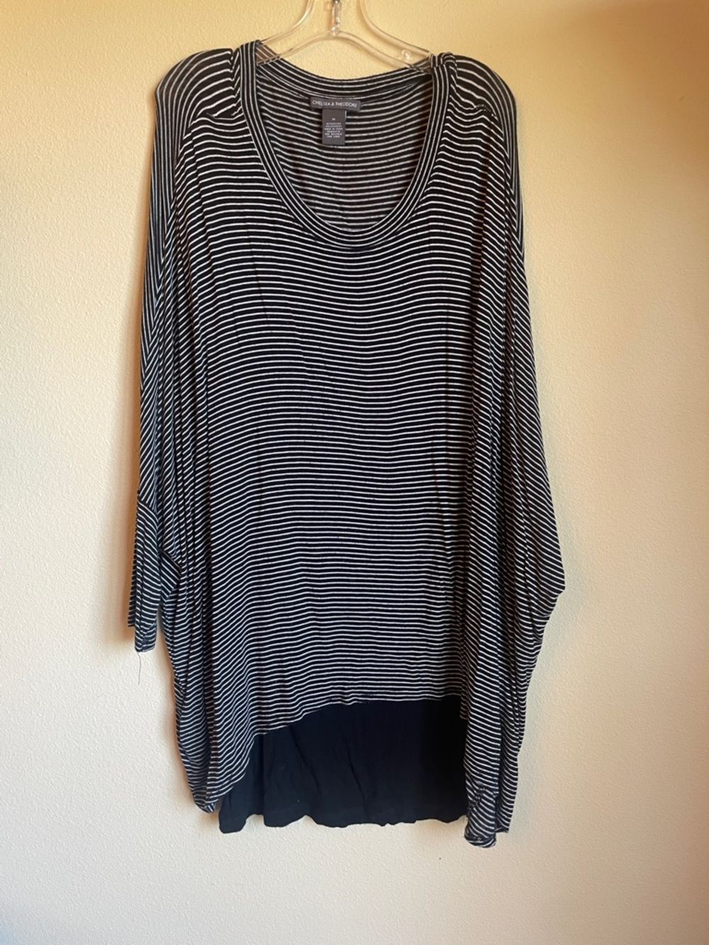 Chelsea and Theodore layered stripe dolman tee women’s size medium